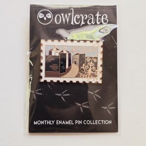 NWT Owlcrate All The World's A Stage Pin
